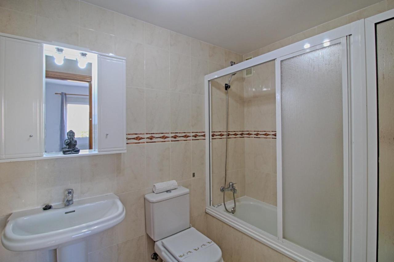 Apartamento Pueblo II Con Parking Privado Daire Calp Dış mekan fotoğraf